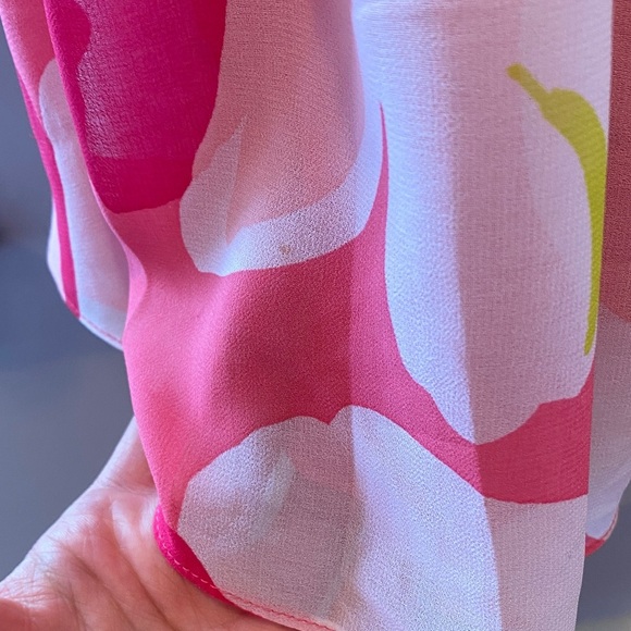 1. State Vibrant Pink and Red Floral Blouse - Picture 2 of 11